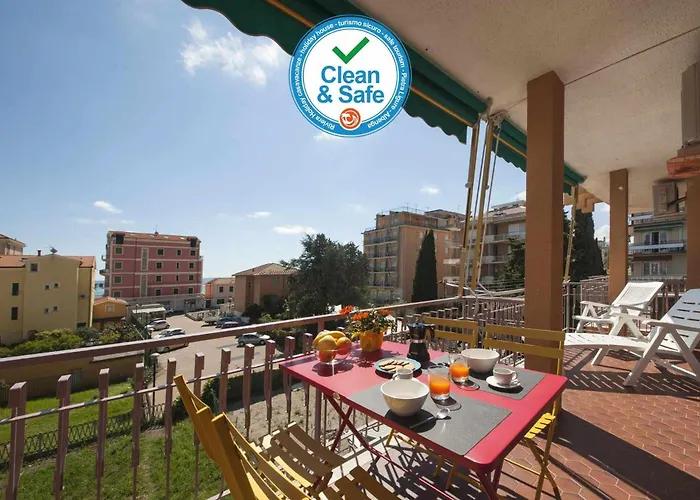 Fornaci 11 Rivieraholiday * Pietra Ligure