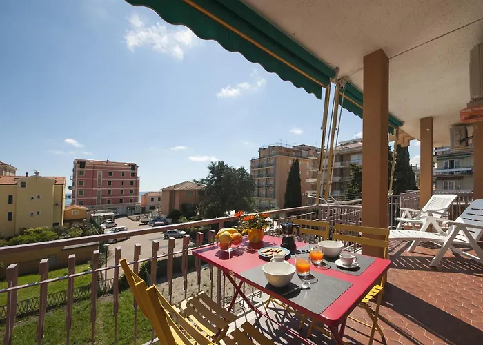 Fornaci 11 Rivieraholiday * Pietra Ligure